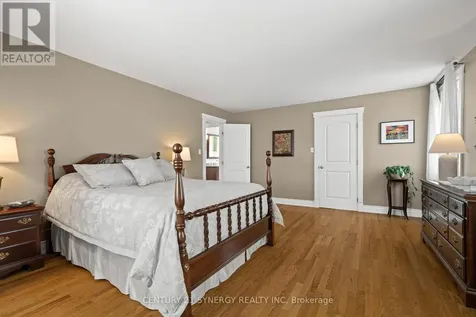 183 Hamilton Road Russell ON K4R 1E5