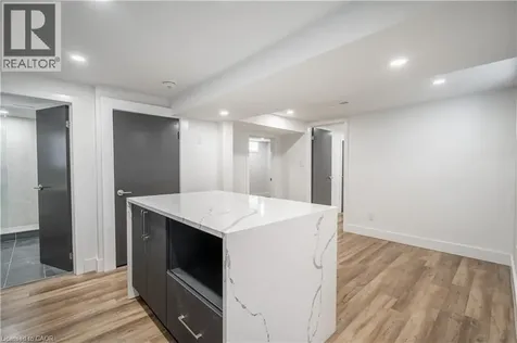 19 Munn Street Hamilton ON L8V 1J8