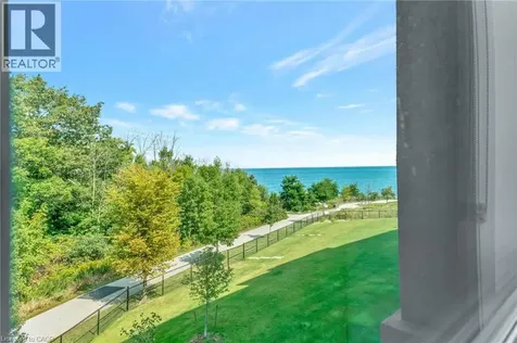 125 Shoreview Place Stoney Creek ON L8E 0K3