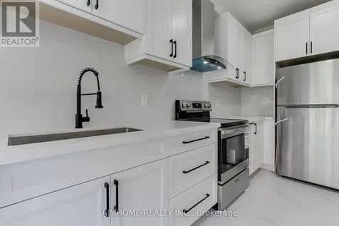 177 Denise Circle Newmarket (summerhill Estates) ON L3X 2K2