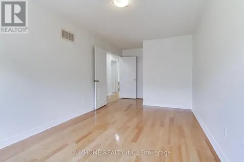 177 Denise Circle Newmarket (summerhill Estates) ON L3X 2K2