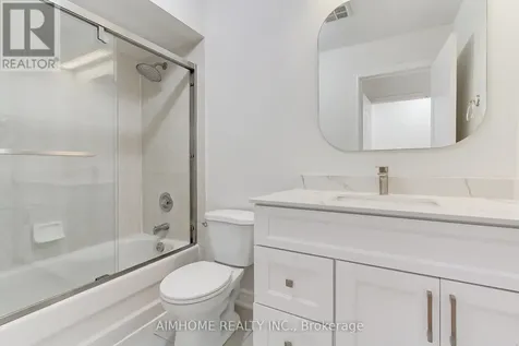 177 Denise Circle Newmarket (summerhill Estates) ON L3X 2K2