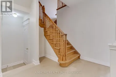 177 Denise Circle Newmarket (summerhill Estates) ON L3X 2K2