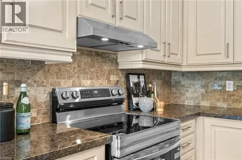 1360 Rolph Terrace Milton ON L9T 7E1