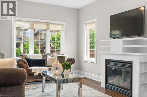 1360 Rolph Terrace Milton ON L9T 7E1