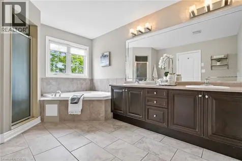 1360 Rolph Terrace Milton ON L9T 7E1