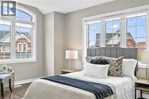 1360 Rolph Terrace Milton ON L9T 7E1
