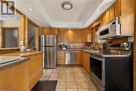 20 Nordale Crescent Stoney Creek ON L8J 1H1