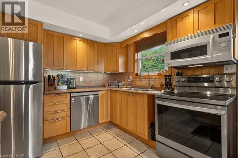 20 Nordale Crescent Stoney Creek ON L8J 1H1