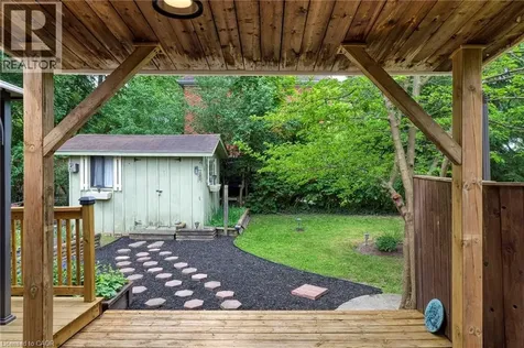 5 Brentwood Avenue Kitchener ON N2H 2C4