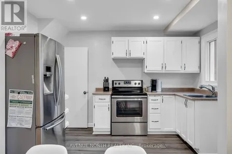 1202 Summerville Avenue Ottawa ON K1Z 8G4