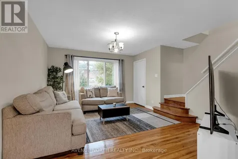 1202 Summerville Avenue Ottawa ON K1Z 8G4