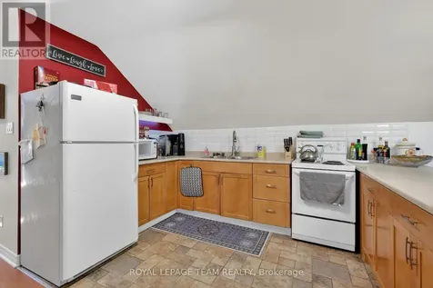 29 Stevenson Avenue Ottawa ON K1Z 6M9