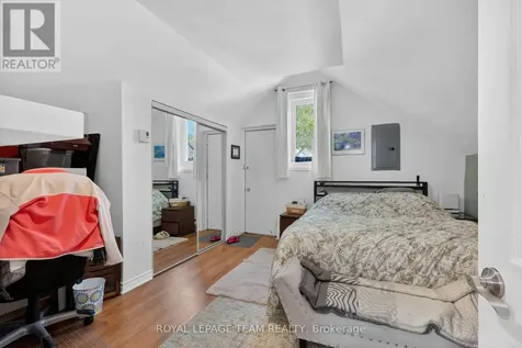 29 Stevenson Avenue Ottawa ON K1Z 6M9