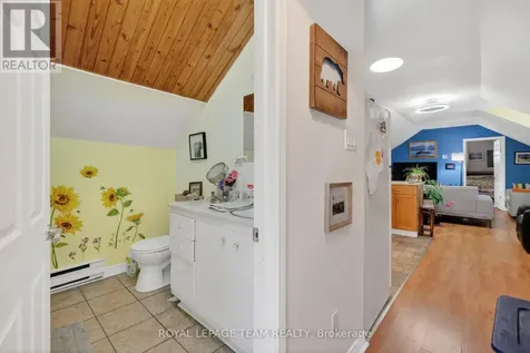 29 Stevenson Avenue Ottawa ON K1Z 6M9