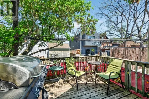 29 Stevenson Avenue Ottawa ON K1Z 6M9