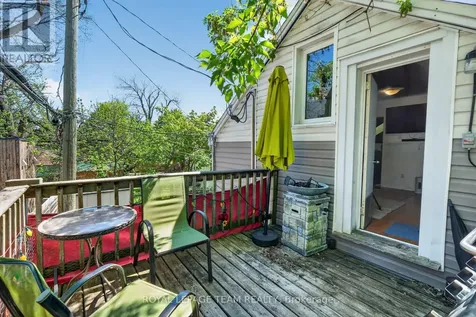 29 Stevenson Avenue Ottawa ON K1Z 6M9