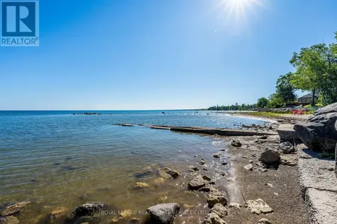 2228 Shore Lane Wasaga Beach ON L9Z 2X6