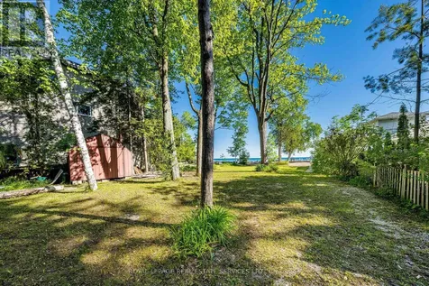 2228 Shore Lane Wasaga Beach ON L9Z 2X6