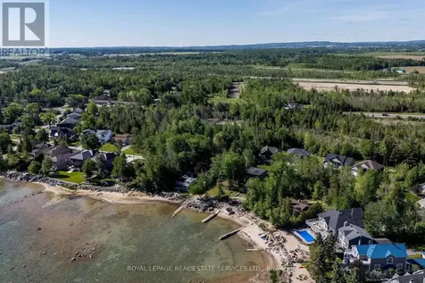 2228 Shore Lane Wasaga Beach ON L9Z 2X6