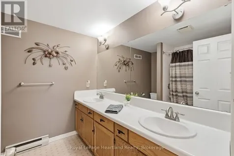 1041 Howick Street Howick ON N0G 2X0