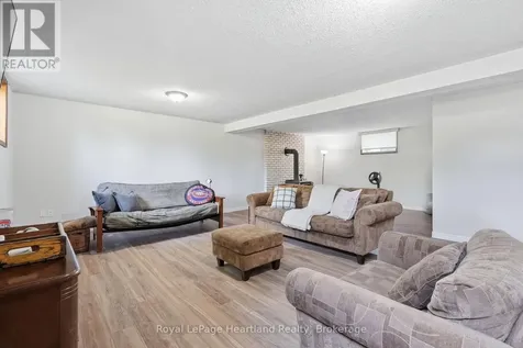 1041 Howick Street Howick ON N0G 2X0