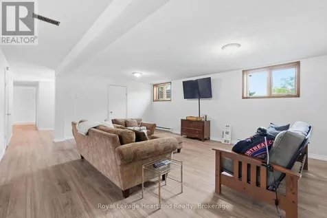 1041 Howick Street Howick ON N0G 2X0