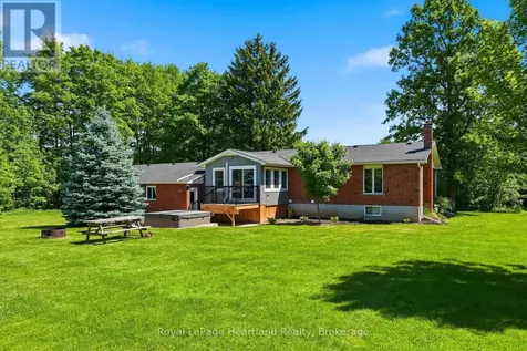 1041 Howick Street Howick ON N0G 2X0