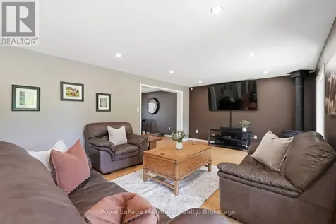 1041 Howick Street Howick ON N0G 2X0