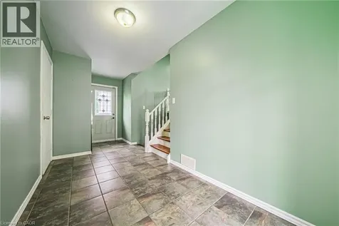 27 Ludlow Crescent Brantford ON N3P 1V2