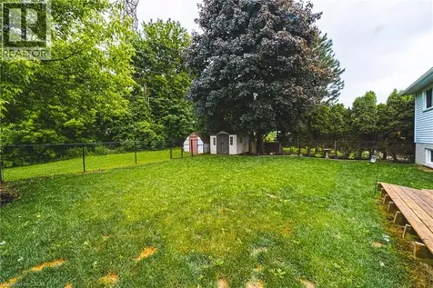 27 Ludlow Crescent Brantford ON N3P 1V2
