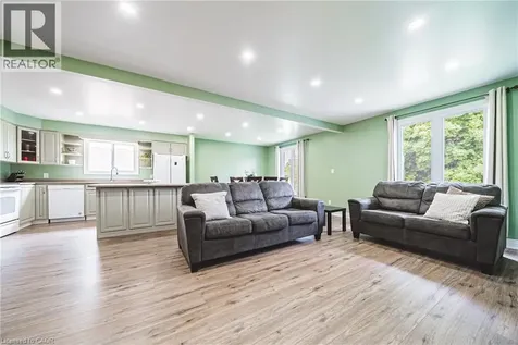 27 Ludlow Crescent Brantford ON N3P 1V2