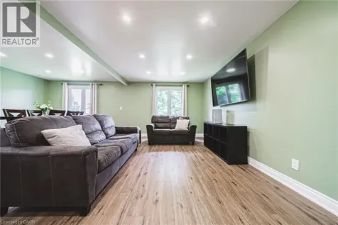 27 Ludlow Crescent Brantford ON N3P 1V2