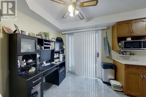 233 Benesfort Crescent Kitchener ON N2N 3B5