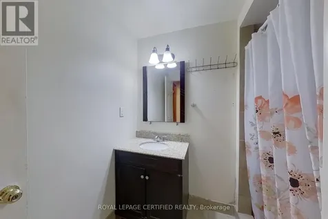 233 Benesfort Crescent Kitchener ON N2N 3B5