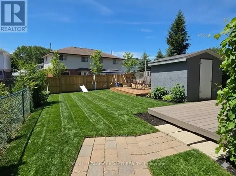 233 Benesfort Crescent Kitchener ON N2N 3B5