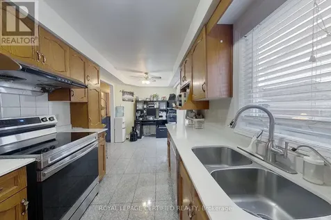 233 Benesfort Crescent Kitchener ON N2N 3B5