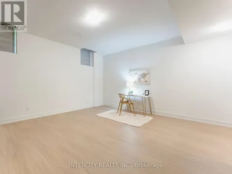 19 Desiree Place Caledon (bolton West) ON L7E 4L2