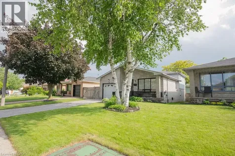 106 Ossington Drive Hamilton ON L8W 3S5