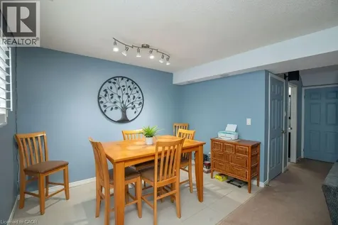 106 Ossington Drive Hamilton ON L8W 3S5