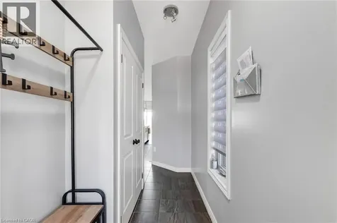 688 Dunn Avenue Hamilton ON L8H 6M6