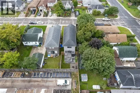 688 Dunn Avenue Hamilton ON L8H 6M6