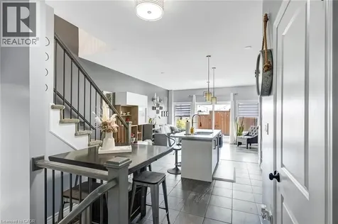 688 Dunn Avenue Hamilton ON L8H 6M6