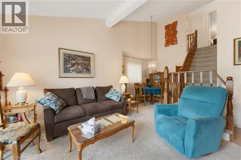 391 Knightsbridge Crescent Ancaster ON L9G 3S4