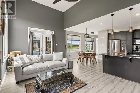 4802 Abbott Street East Ottawa ON K2V 0L4