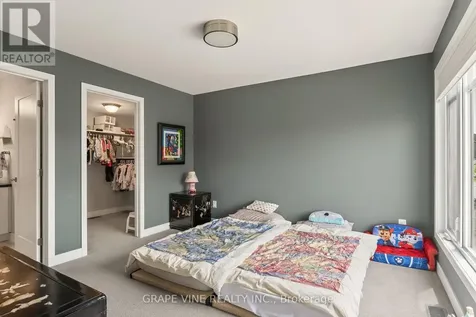 4802 Abbott Street East Ottawa ON K2V 0L4