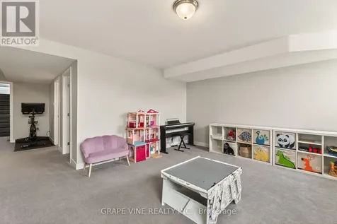 4802 Abbott Street East Ottawa ON K2V 0L4