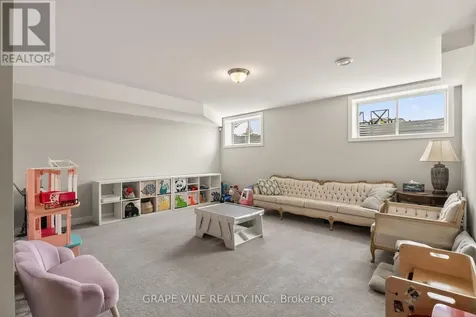 4802 Abbott Street East Ottawa ON K2V 0L4