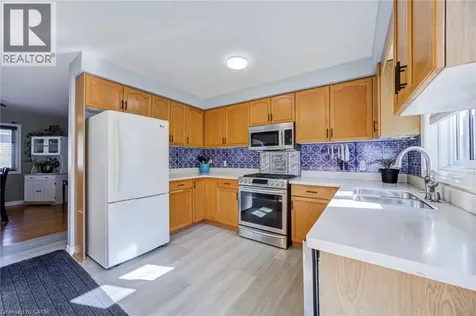 7880 Ascot Circle Niagara Falls ON L2H 3E4