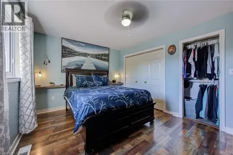 7880 Ascot Circle Niagara Falls ON L2H 3E4